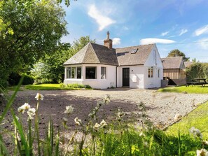 Exterior | East Tarrel Cottage, Portmahomack