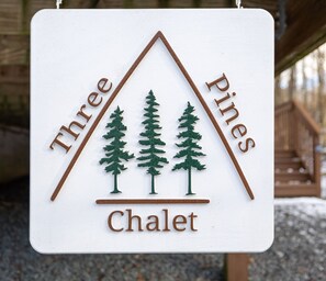 Welcome to Three Pines Chalet