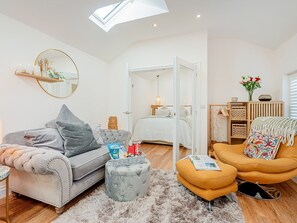 Open plan living space | The Hideaway, Meols, Wirral