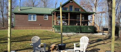 "Whitetail Ridge" Cabin