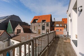 Spacious and sunny terrace