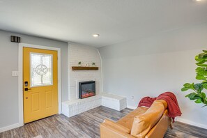 Entryway | 1st Floor | Electric Fireplace