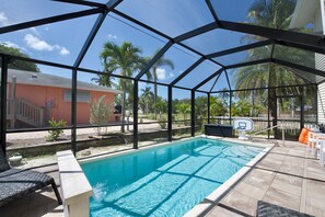 Screened Pool Area