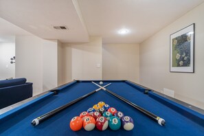 Spielezimmer