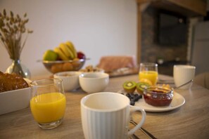 Breakfast meal