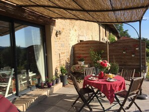 La terrasse ombragée