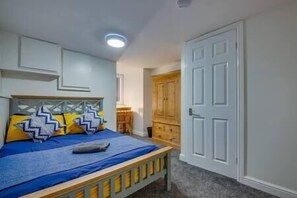 Bedroom (2)