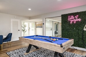 Spielezimmer