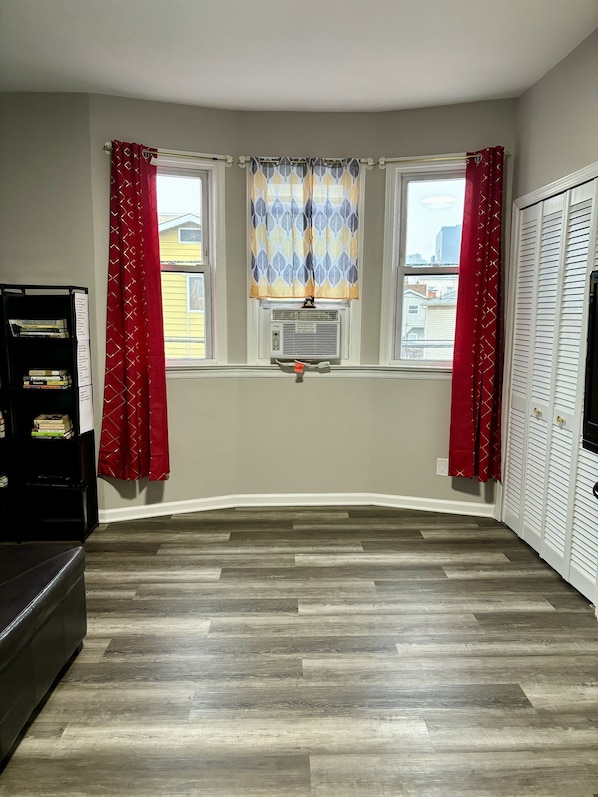 Spacious living room with AC