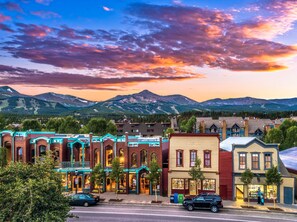 New Listing! We’re very excited to add Breckenridge Co to FullHouseGetaways.