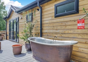 The Retreat - Charlesworth Lodges, Glossop