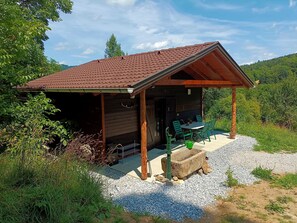 Berghütte mit Terrasse (1000 Kraut Haus)