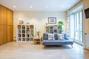 living room - sofa bed