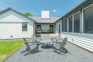 Outdoor seating