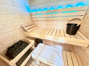 Salt Block Red Light Sauna