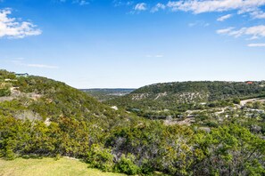 Hill Country Views from the deck!