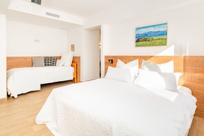 sleeping area (1)