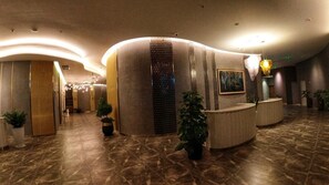 施設の正面