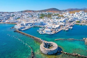 Beautiful Paros Villa | 1 Bedroom | Villa Aura | Beautiful Interior & Great for Couples | Naousa