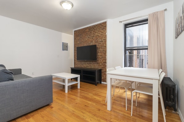 3-LivingRoom(1)