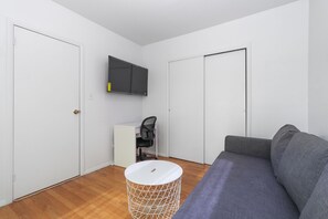 2-Bedroom2(2)
