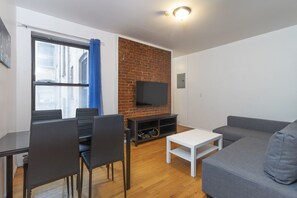 2-LivingRoom(1)