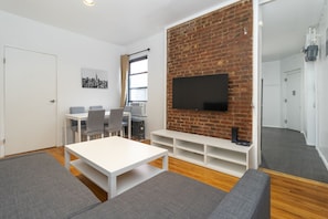 2-LivingRoom(5)