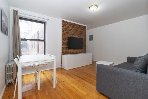 1-LivingRoom(1)