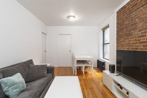 1-LivingRoom(2)