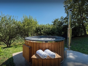 Hot tub