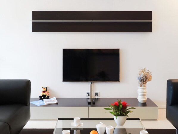 Mesa, Mueble, Planta, Edificio, Sofá, Comodidad, Naranja, Planta De Casa, Diseño De Interiores, Sofá Cama