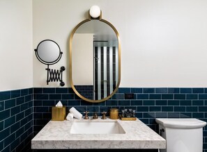 B6EY8EHB-image-5
