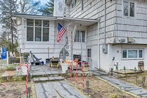 Studio Exterior | Basement Unit