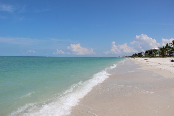 Barefoot Bonita - Gorgeous white sanded Bonita Beach is just steps from this home with Little Hickory Beach to the north and Barefoot Beach to the south