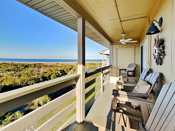 Lighthouse Pointe 15C - Ocean View Balcony