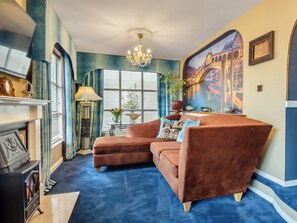 Living area | The Venetian, Horning