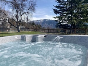 Hot Tub with views