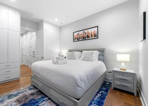Primary Bedroom with en-suite bathroom, King Bed