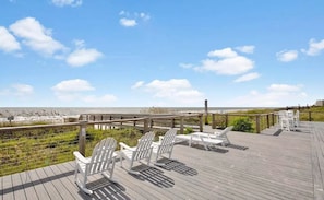 Beach Deck at Litchfield By The Sea