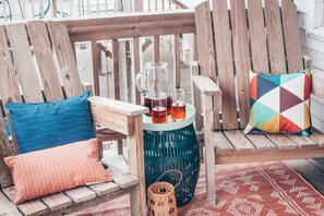 front porch 