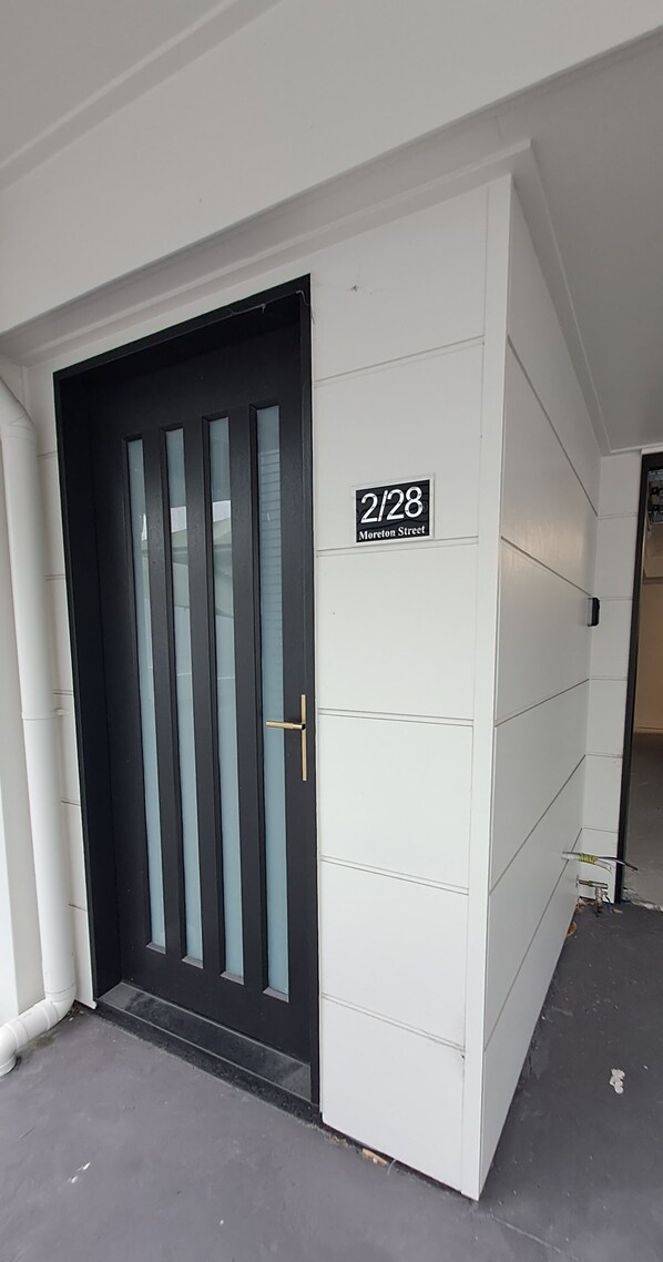 Entrance Door & key lock