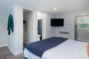 Queen Bed