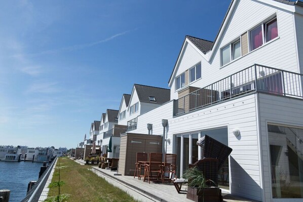Holiday Home Exterior [summer]