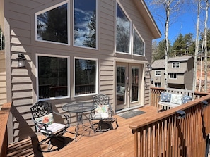 Front deck
