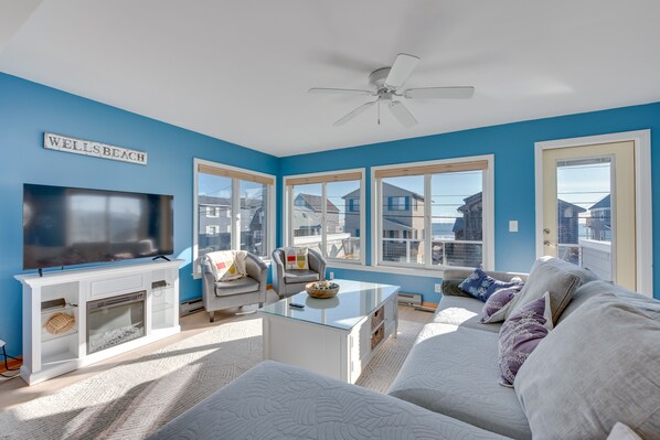 Wells Vacation Rental | 4BR | 2BA | 2,420 Sq Ft | Stairs Required