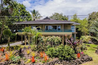 Tropical Ocean View! Escape to the Rainforest getaway of your dreams!