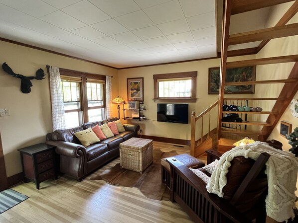 Enjoy family time in our very comfy and very Montana family room. 