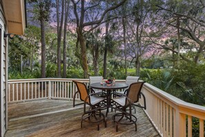Spacious Back Deck with Dining Table and Golf Views