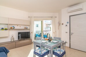 Living and dining room
