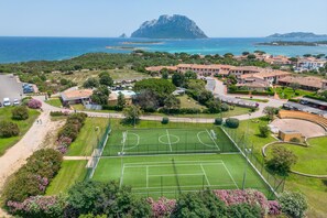 Tennis court